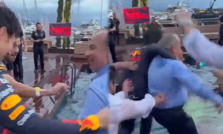 Así fue como Checo Pérez aventó al agua a Felipe Calderón tras ganar el GP de Mónaco (video)