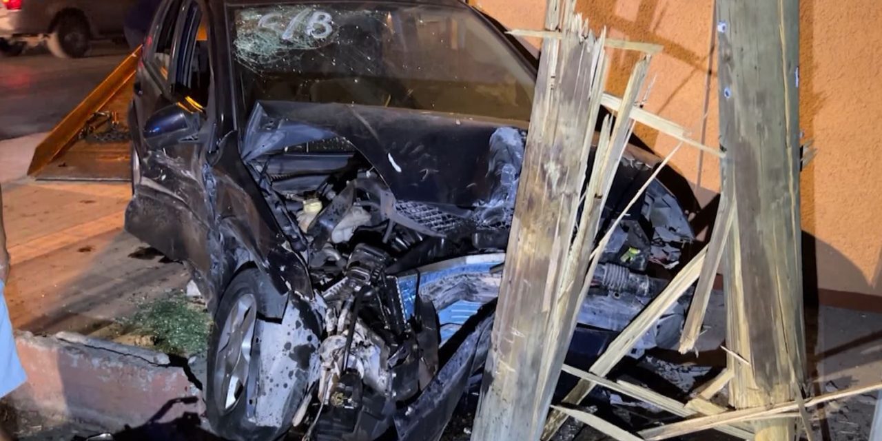 Hombre en estado de ebriedad provoca doble choque en una sola noche en Saltillo