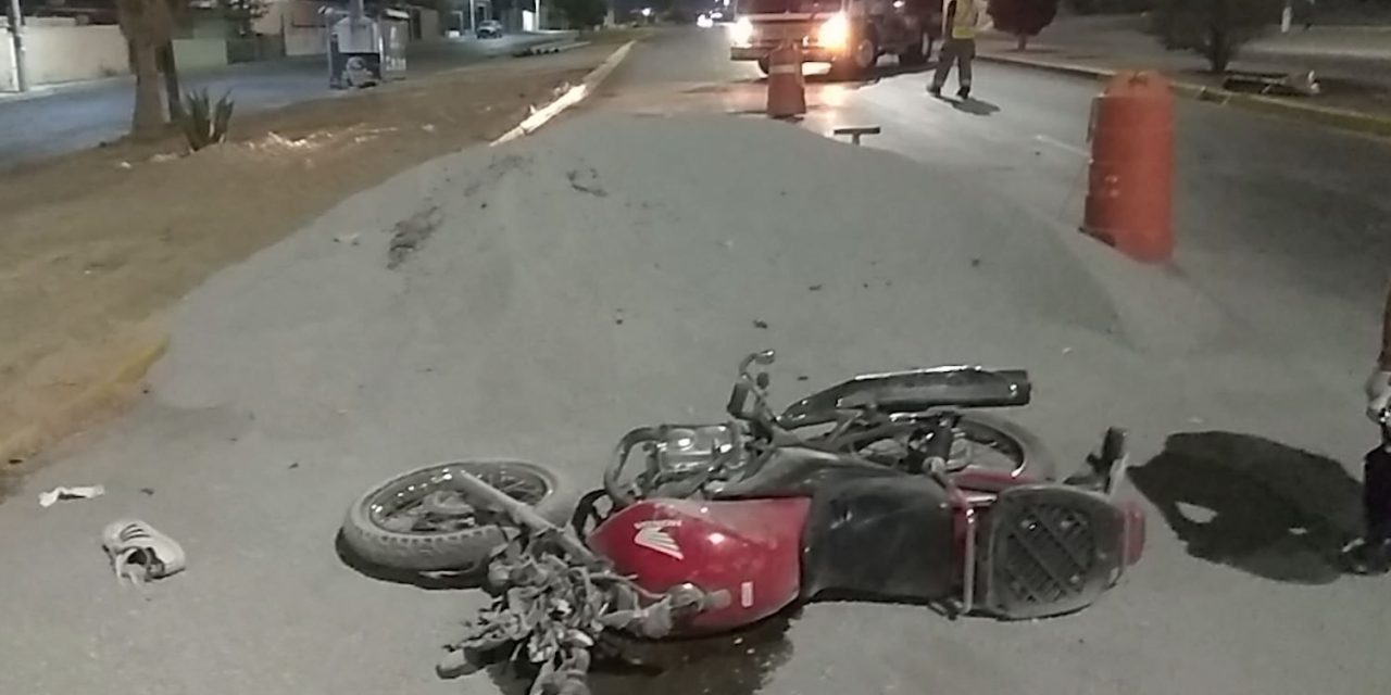 Herido de gravedad tras salir volando por accidente en Saltillo