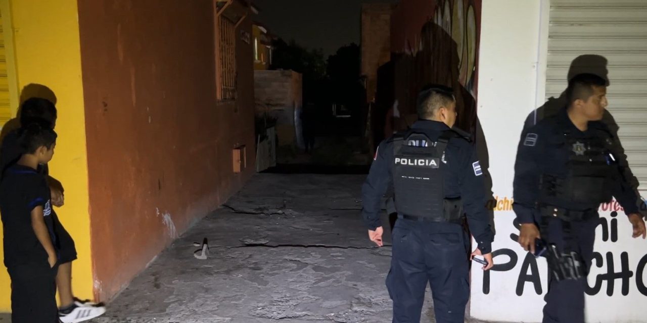 Saltillo: Hombre sale de callejón e intenta violar a jovencita; se defiende y es apuñalada