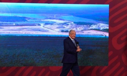 El Tren Maya va, nada lo detiene: AMLO