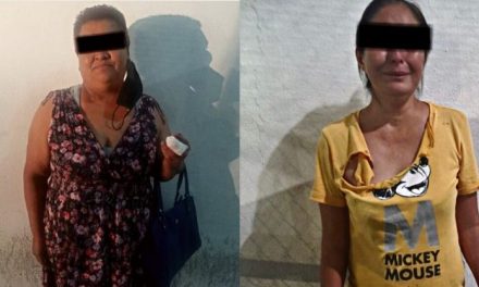 Mujer muerde a otra y casi le amputa el dedo en Nuevo León; tras problemas entre sus hijos