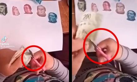 ‘Se le hace fácil’ y niña recorta los billetes para hacer su tarea