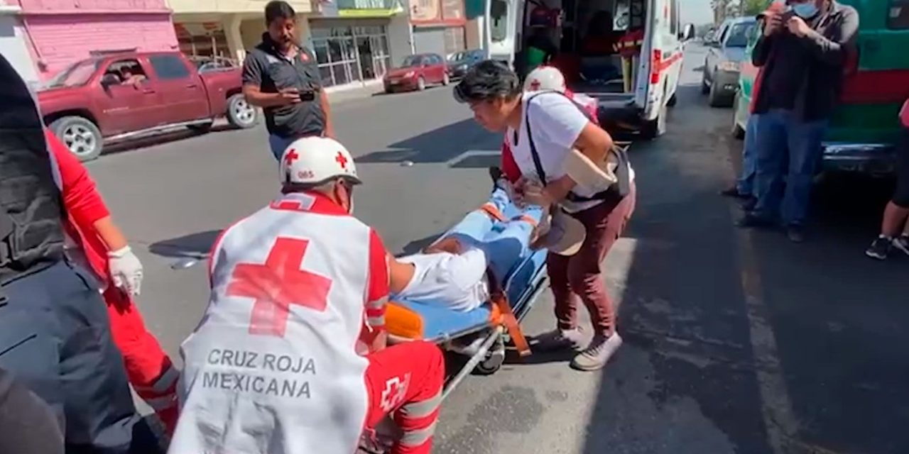 Se queda dormido y atropella a panadero en Saltillo