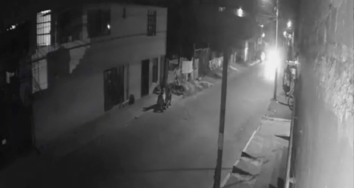 Aptropella a 3 mujeres sobre banqueta y se da a la fuga en Puebla (imágenes fuertes)