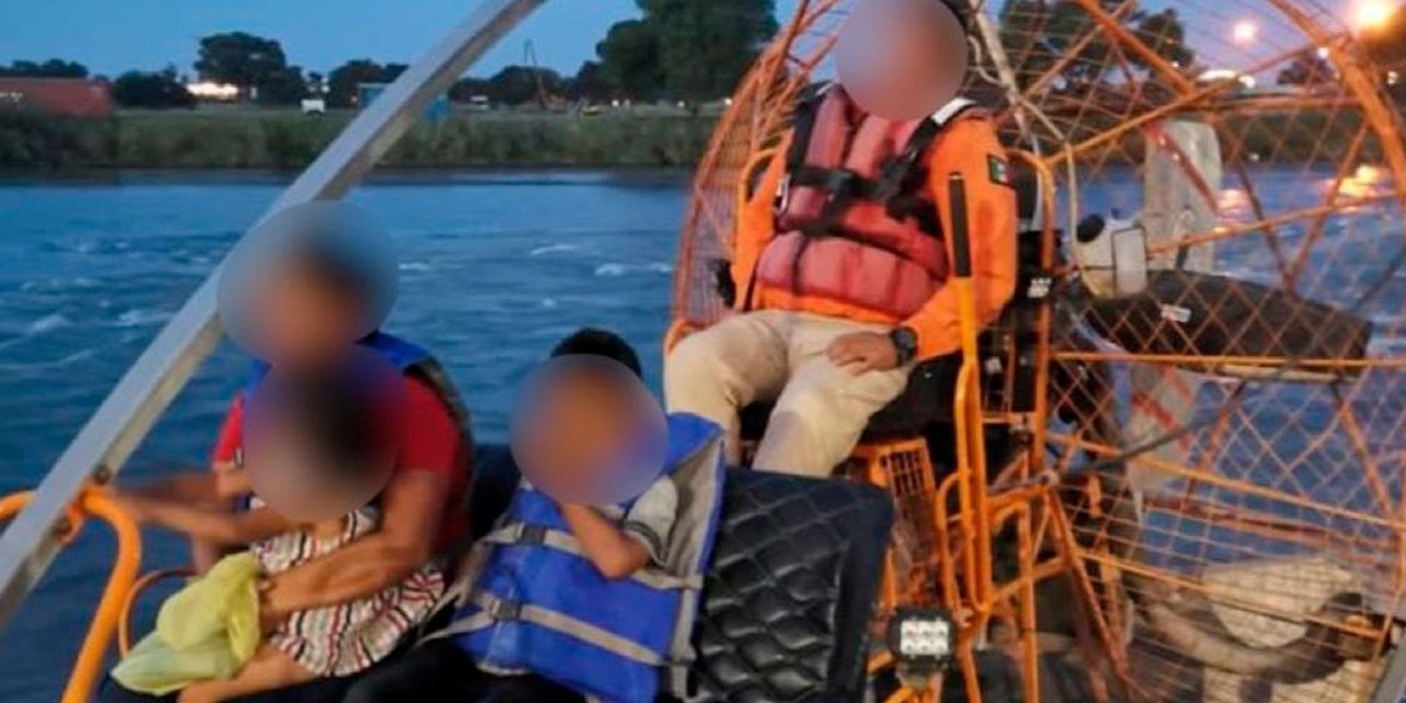Recuperan 3 cuerpos y salvan a pequeñitos de morir en frontera de Coahuila