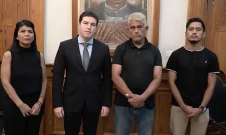 Fiscalía de NL responde a Samuel García por desaparecidas: a usted le toca protegerlas