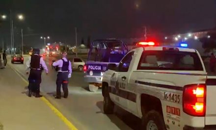 Hombre se involucra en accidente y trata de escapar en Saltillo