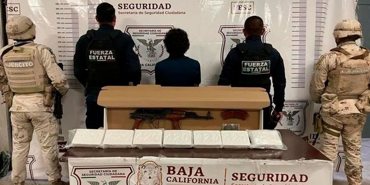 Cae menor con arma larga y más de 7 kilos de heroína en Tijuana