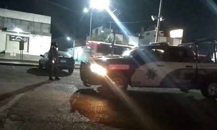 En Saltillo, mujer encuentra a su esposo con la otra y decide aventarse a las vías del tren; fue rescatada