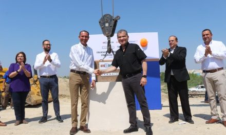 MARS entrega obras y coloca primera piedra de Walmart, en Acuña