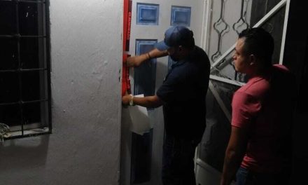 Clausuran ‘table dance’ en Torreón
