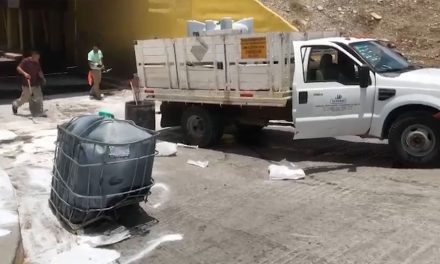 Joven resulta lesionado con salpicadura de ácido en Ramos Arizpe