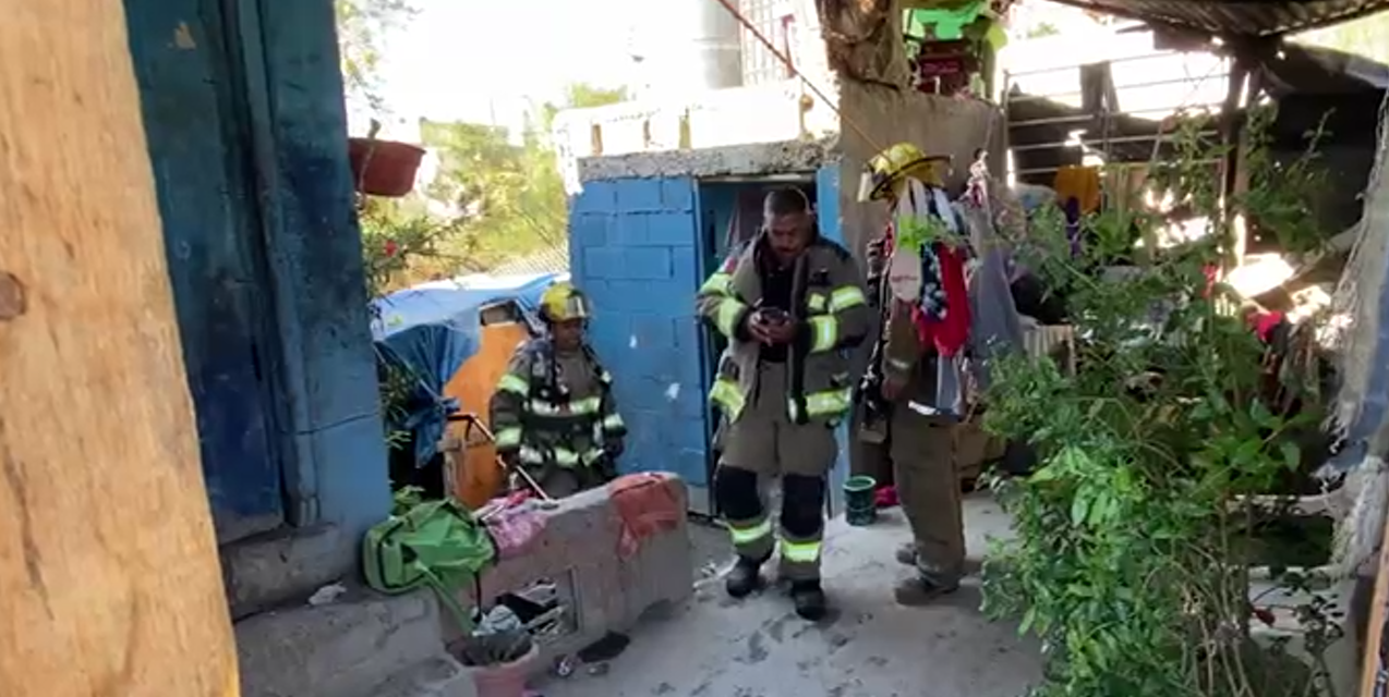 Cortocircuito causa incendio en colonia Allende de Saltillo