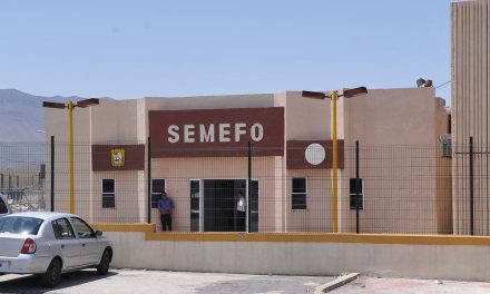 Mujer llega a su casa y encuentra a su esposo pendiendo sobre una cuerda en Saltillo