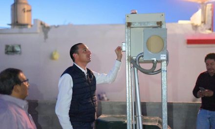 Gobierno trabaja por mejora en alumbrado público de Acuña