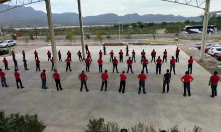 Inicia formación de bomberos voluntarios en Saltillo