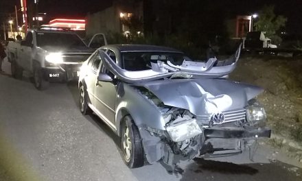 Saltillo: Hombre acude a una fiesta y al regresar a casa se le ‘atraviesa’ un poste