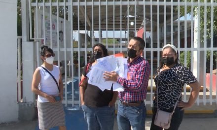 Viven conflicto laboral en la Escuela Secundaria Número 7 de Saltillo