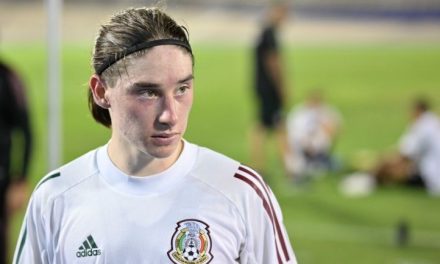 El mexicano Marcelo Flores deja el Arsenal para jugar en el Real Oviedo