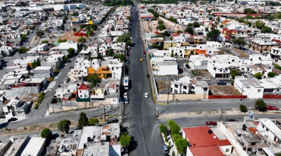 Avanzan obras de repavimentación de la calle Urdiñola en Saltillo
