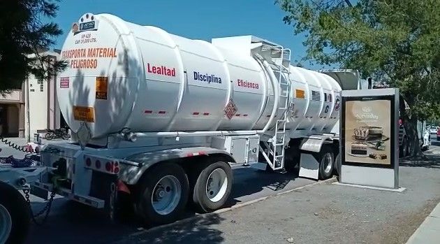 Decomisan 2 pipas de diésel en Saltillo