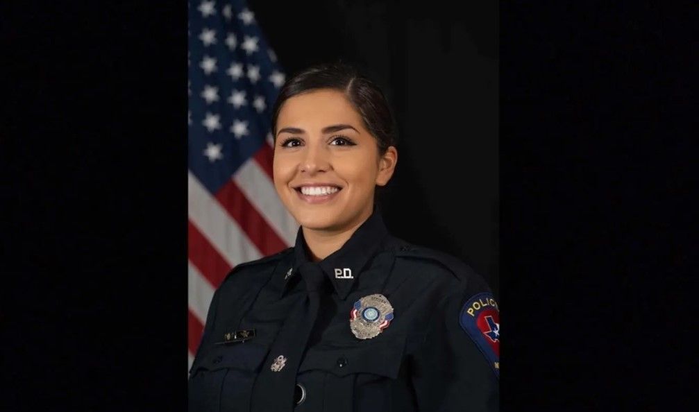 Mujer policía sufre disparos en el rostro mientras detenía a un ladrón en Texas