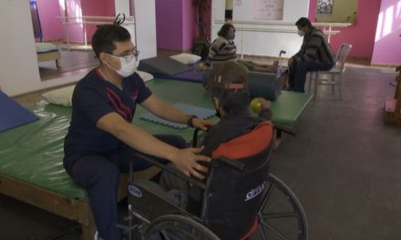 Trabaja con el corazón Unidad Básica de Rehabilitación en DIF Ramos Arizpe
