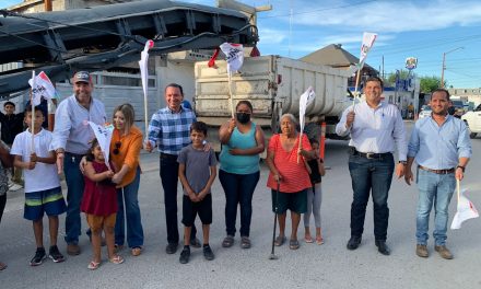 Alcalde cumple meta de pavimentación en Acuña