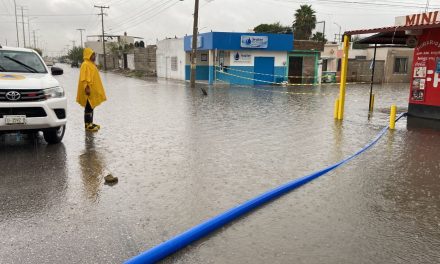 Dependencias despliegan operativo por lluvias en Torreón