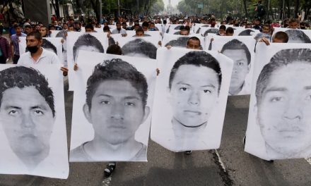 Caso Ayotzinapa: Juez emite 83 órdenes de aprehensión que incluyen a militares y Guerreros Unidos