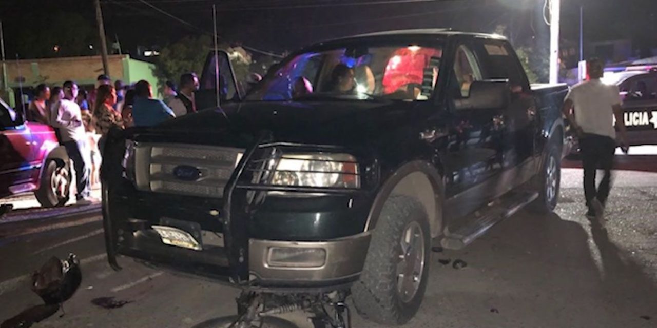 Saltillo: Ebrio lo deja grave tras atropellarlo en la Guayulera