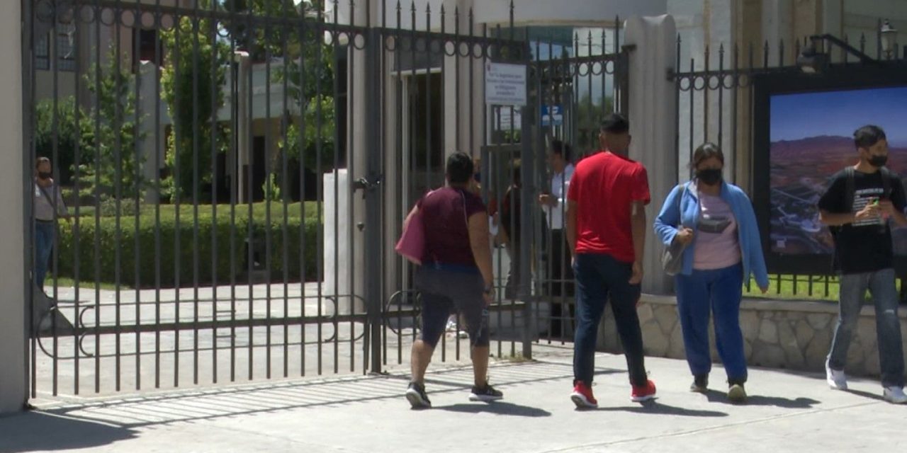 El 85 por ciento de egresados de la UAdeC consigue empleo