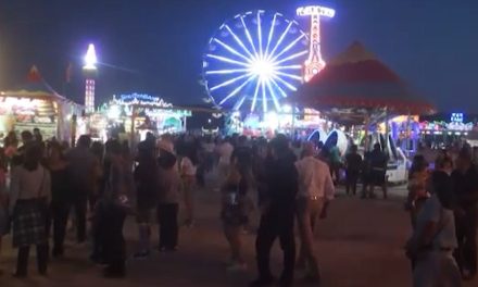 Clausura de la Feria de la Uva y el Vino en Parras
