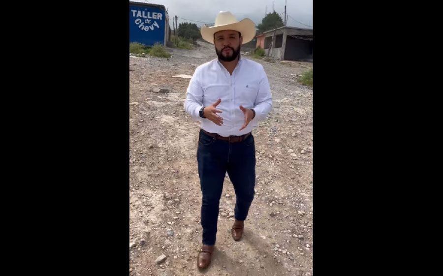 ‘Hay que seguir esforzándonos’: recorre Lomas de Zapalinamé y escucha a ciudadanos consejero estatal de Morena, Alberto Hurtado, en Saltillo