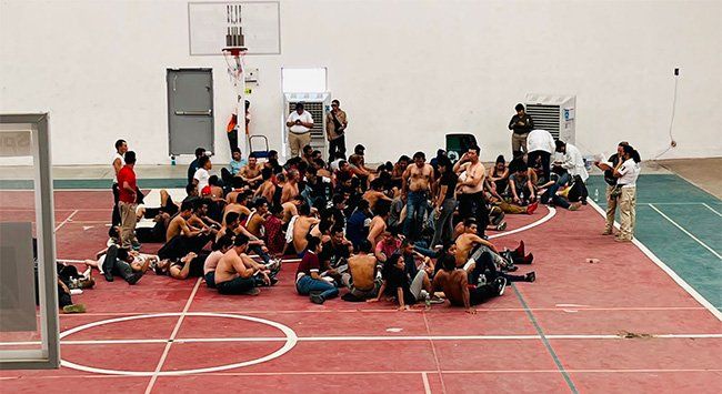 Trasladan migrantes a Piedras Negras