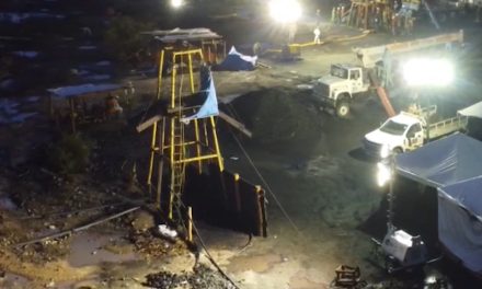 Empresas internacionales validan los trabajos realizados por los técnicos mexicanos en la mina de Sabinas