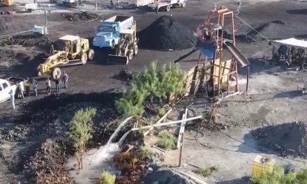 Utilizarán drones submarinos para buscar a los mineros atrapados en la mina de Coahuila