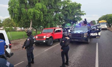 Grupo musical es arrestado en Sinaloa… los confundieron con narcotraficantes al grabar un vídeo