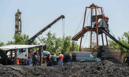 Avanza lento rescate de mineros en Sabinas