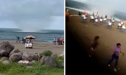 Tromba marina se convierte en tornado en Veracruz; azota la playa y ahuyenta a turistas (Videos)