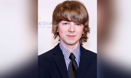 Ryan Grantham, actor de ‘Riverdale’ condenado a cadena perpetua por matricidio