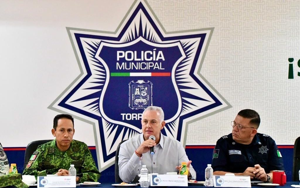 Alcalde de Torreón reitera completa colaboración con el Ejército y Guardia Nacional