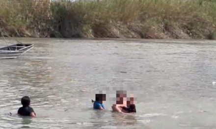 Mueren dos indocumentados ahogados en el Río Bravo