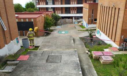 Desalojan Universidad Autónoma de Morelos por explosión de bombas caseras