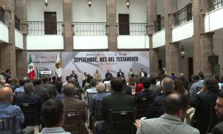 Firman convenio gobierno del estado y colegio de notarios