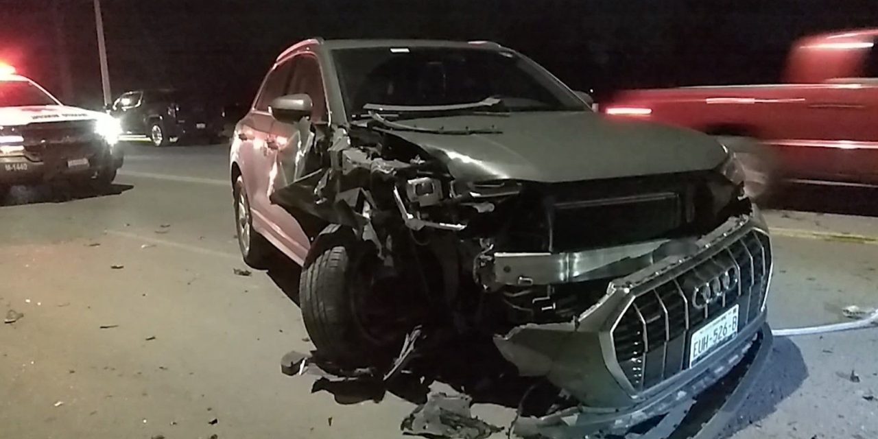 Hombre choca contra auto estacionado en Saltillo