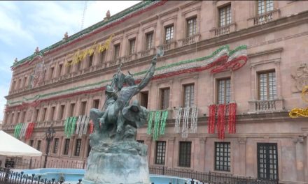 Iniciará desfile militar en Presidencia Municipal de Saltillo