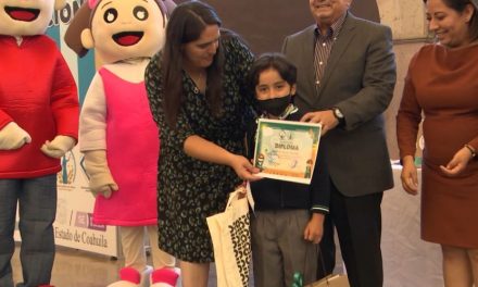 Reconocen talento de niños que dibujaron sus valores, en Saltillo