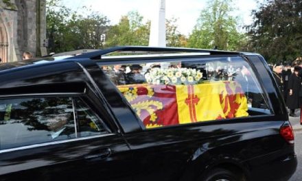 Así fue el último viaje de la Reina Isabel al Reino Unido